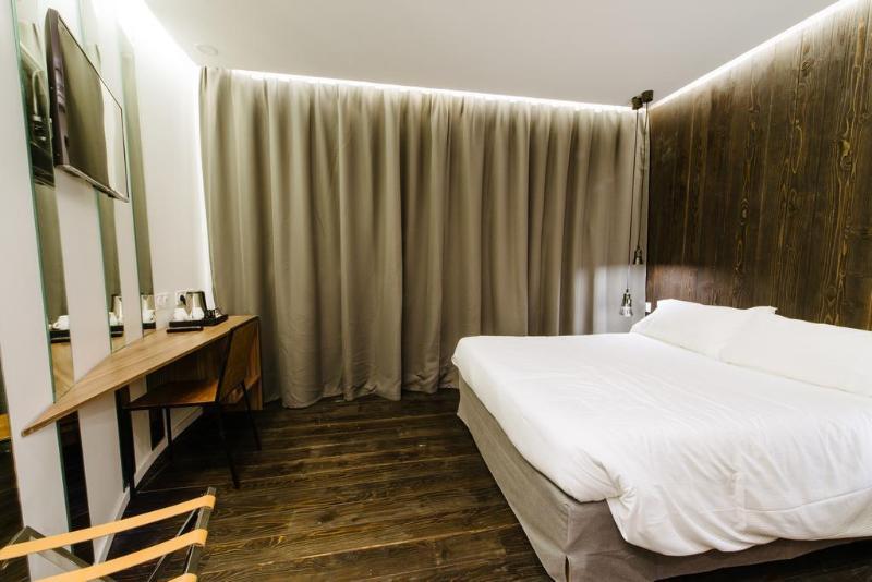 Atypik Hotel Clichy Zewnętrze zdjęcie