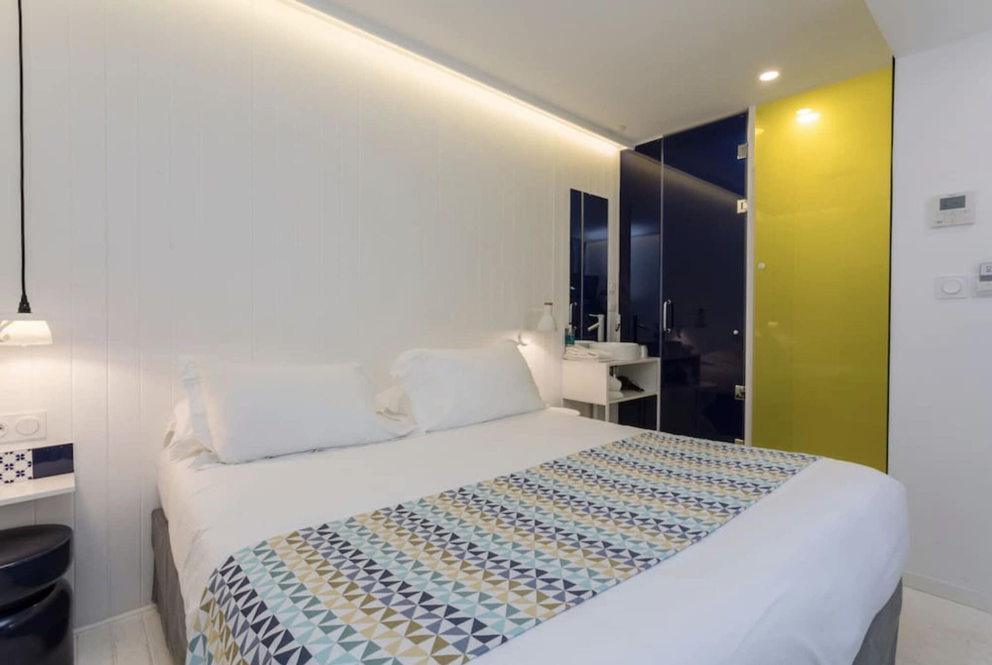 Atypik Hotel Clichy Zewnętrze zdjęcie