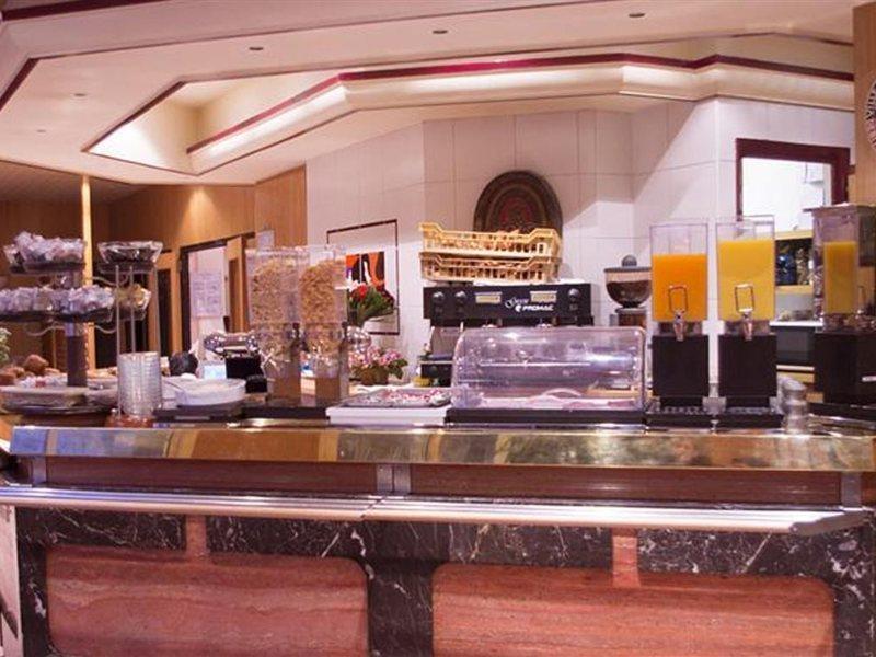 Atypik Hotel Clichy Zewnętrze zdjęcie