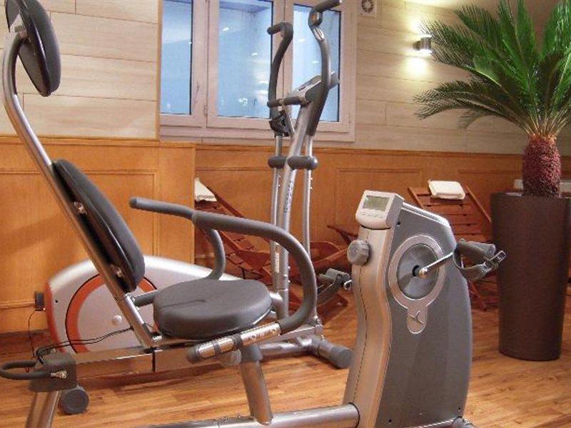 Atypik Hotel Clichy Zewnętrze zdjęcie